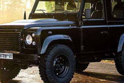 Land Rover Defender 65.000 km 53.100 &euro; Augsburg 86161