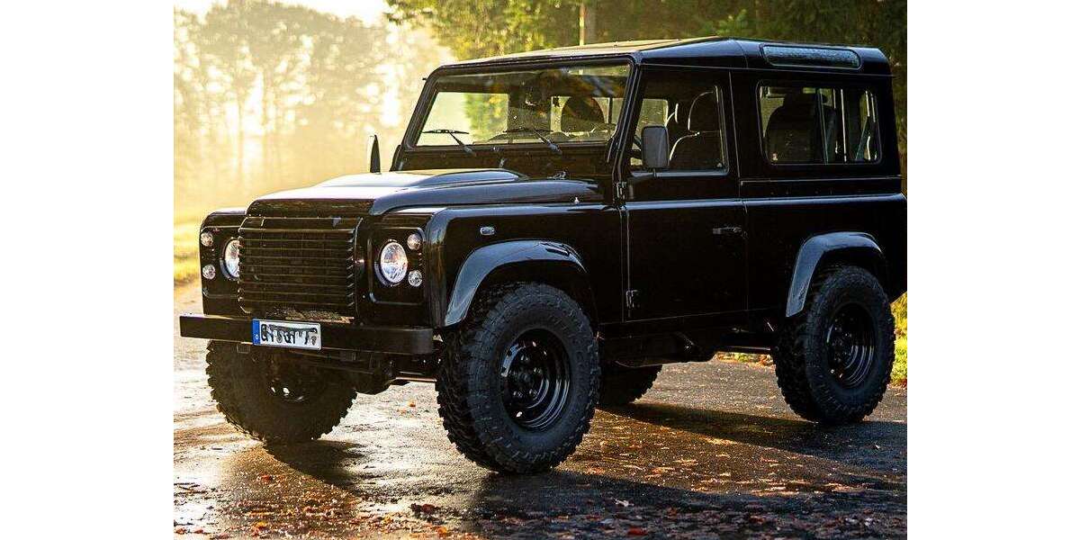 Land Rover Defender 65.000 km 53.100 &euro; Augsburg 86161