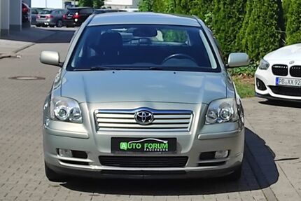 Toyota Avensis 131.000 km 3.999 &euro; Paderborn 33102