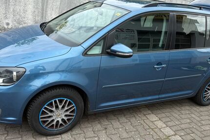 VW Touran 342.000 km 5.100 &euro; Osnabrück 49076