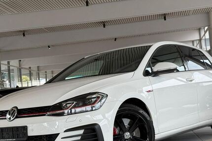 VW Golf 82.118 km 19.991 &euro; Siegen 57078