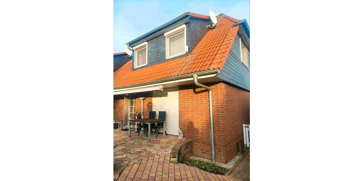 Doppelhaushälfte Pegau - 4 Zimmer, 111 m&sup2;, 300.000&euro; | Angebot:27095361