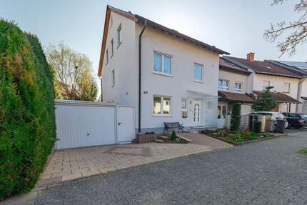 Haus Mannheim Käfertal - 6 Zimmer, 210 m&sup2;, 830.000&euro; | Angebot:25846249