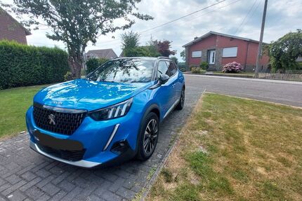 Peugeot 2008 79.000 km 15.300 &euro; Aachen 52064