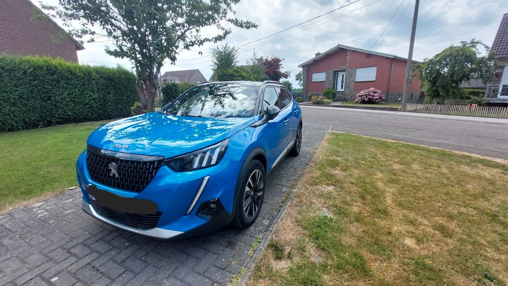 Peugeot 2008 79.000 km 15.300 &euro; Aachen 52064