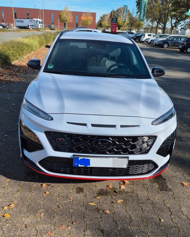 Hyundai KONA 9.600 km 32.900 € Geseke 59590