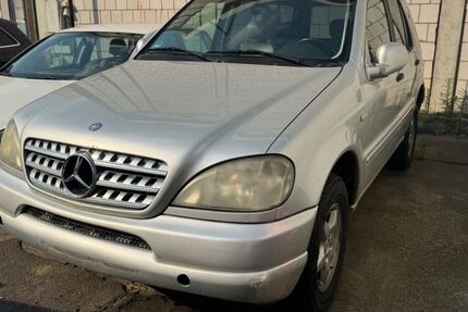 Mercedes-Benz ML 320 225.000 km 1.700 &euro; Mainz - Mombach 55120