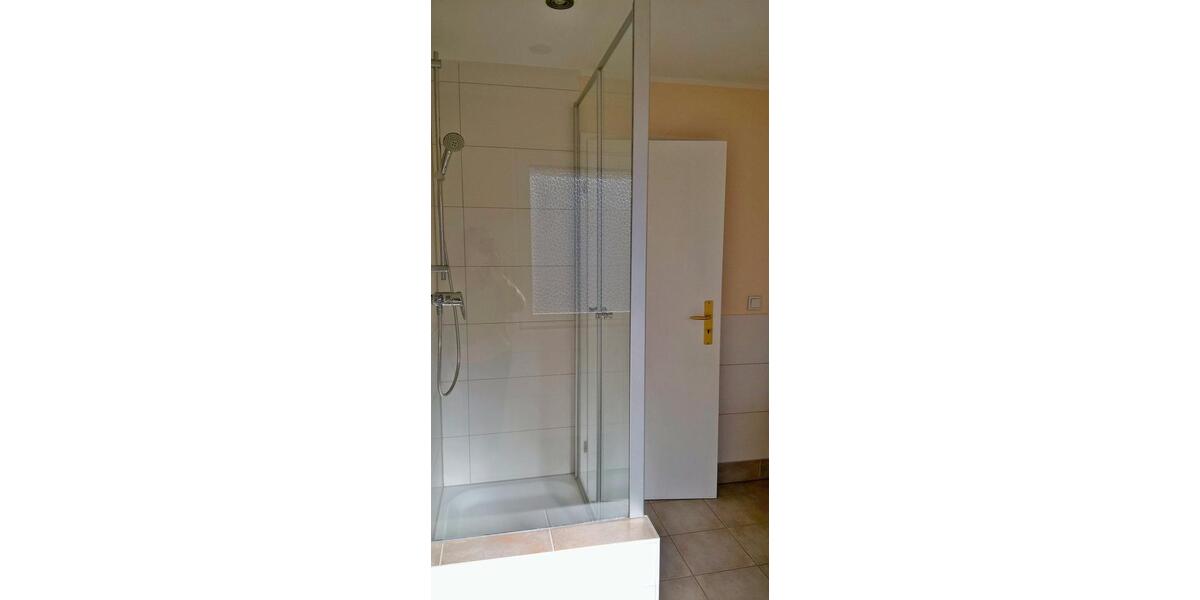 Bungalow Babenhausen - 4 Zimmer, 156 m&sup2;, 1.650&euro; | Angebot:26102448