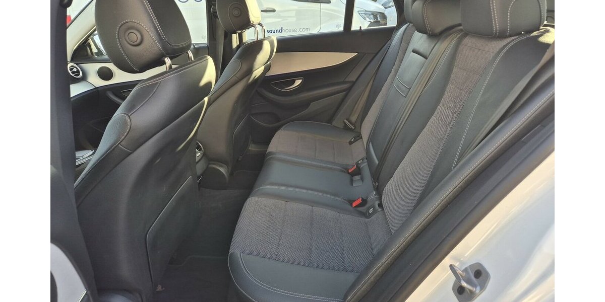 Mercedes-Benz E 300 e T Avantgarde AHK, LED, Rückfahrkamera, App 55.700 km 26.990 &euro; Rodgau 63110