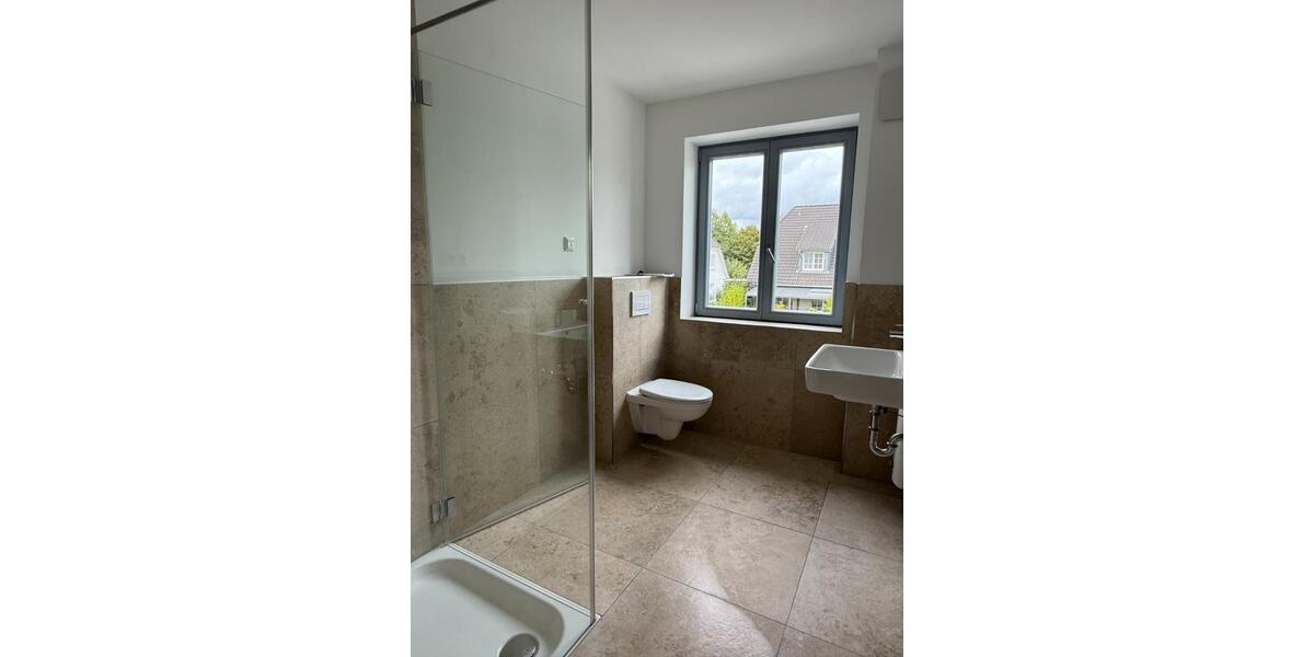 Erstbezug in Sünderup: Stilvolles Reihendhaus mit Terrasse! 3.5 zimmer