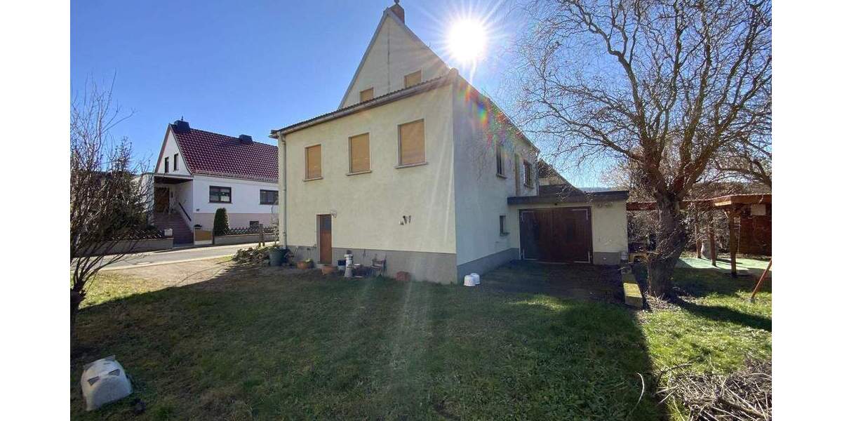 Einfamilienhaus An der Schmücke Heldrungen - 6 Zimmer, 110 m&sup2;, 135.000&euro; | Angebot:25815344