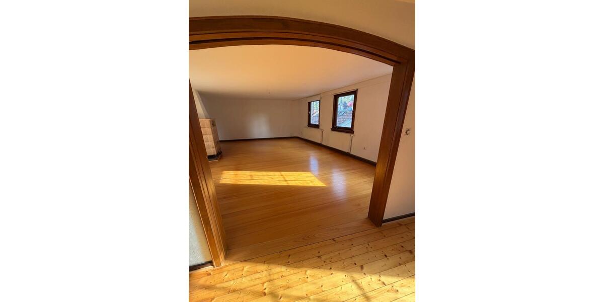 Etagenwohnung Gernsbach - 5 Zimmer, 145 m&sup2;, 1.740&euro; | Angebot:26235948