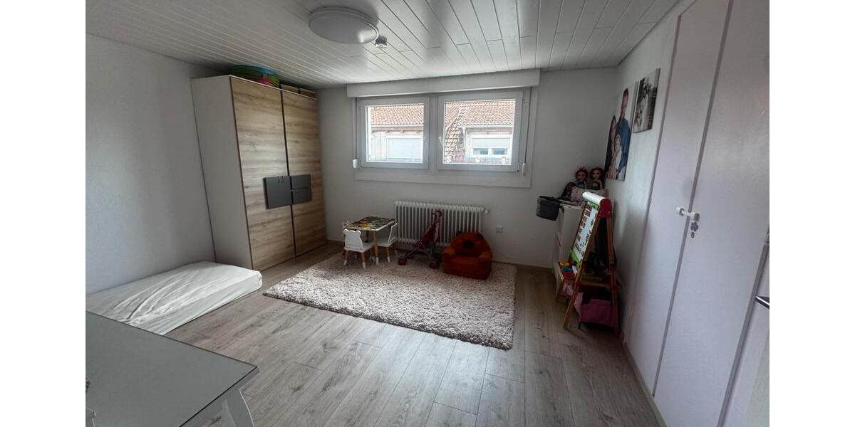 Einfamilienhaus Lauchringen - 7 Zimmer, 175 m&sup2;, 699.000&euro; | Angebot:26986016