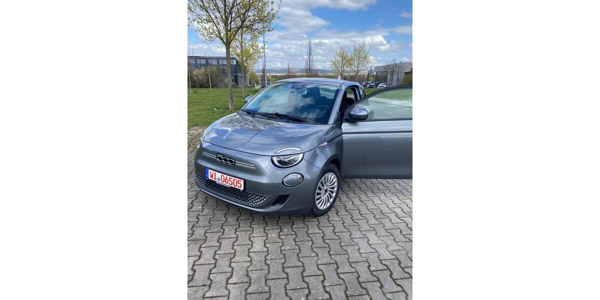 Fiat 500e 17.300 km 14.800 &euro; Worms 67551