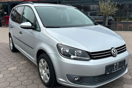 VW Touran 212.095 km 3.490 &euro; Tornesch 25436