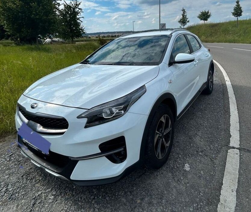Kia XCeed 79.000 km 12.666 € Neulingen 75245