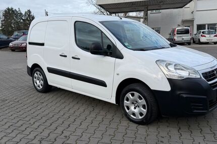 Peugeot Partner 158.000 km 4.500 &euro; Bad kreuznach 55545
