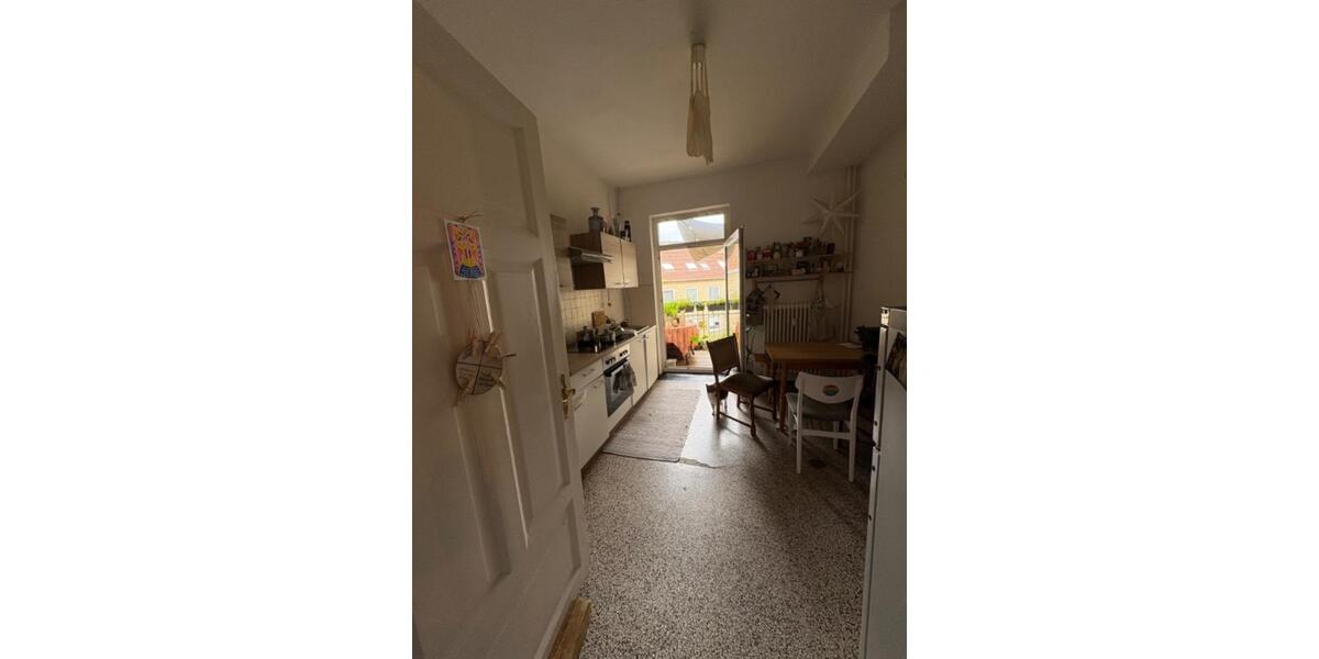 Etagenwohnung Flensburg - 5 Zimmer, 132 m&sup2;, 1.329&euro; | Angebot:26132960