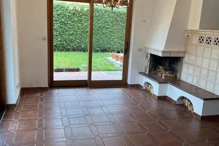 Haus Gräfelfing - 7 Zimmer, 210 m&sup2;, 4.995&euro; | Angebot:23216909