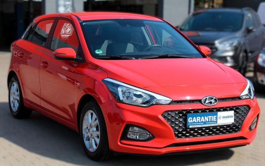 i20