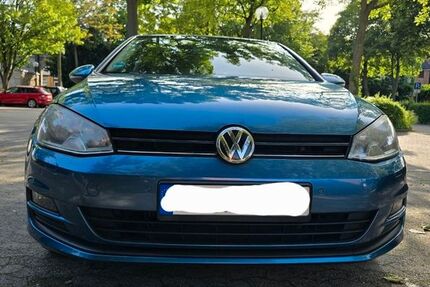 VW Golf 180.000 km 6.750 &euro; Königslutter am Elm 38154