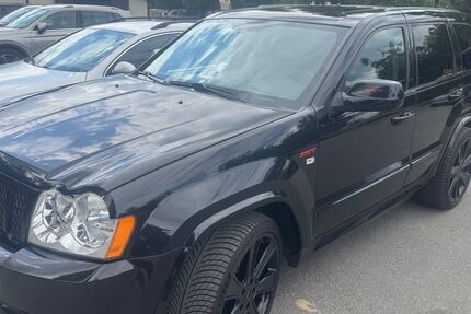 Jeep Grand Cherokee 186.000 km 16.900 &euro; Düsseldorf 40472