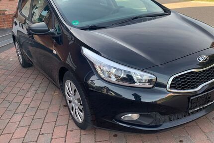 Kia ceed / Ceed 208.820 km 3.790 &euro; Syke 28857