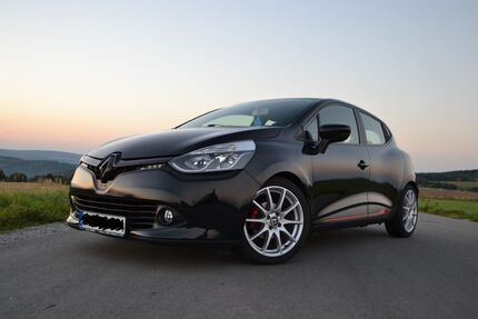 Renault Clio 114.900 km 5.000 &euro; Annaberg-Buchholz 09456