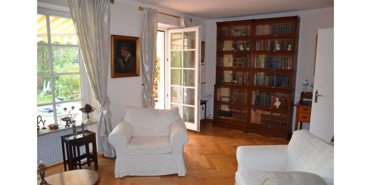 Reihenhaus Frankfurt am Main Oberrad - 5 Zimmer, 135 m&sup2;, 2.200&euro; | Angebot:26040886