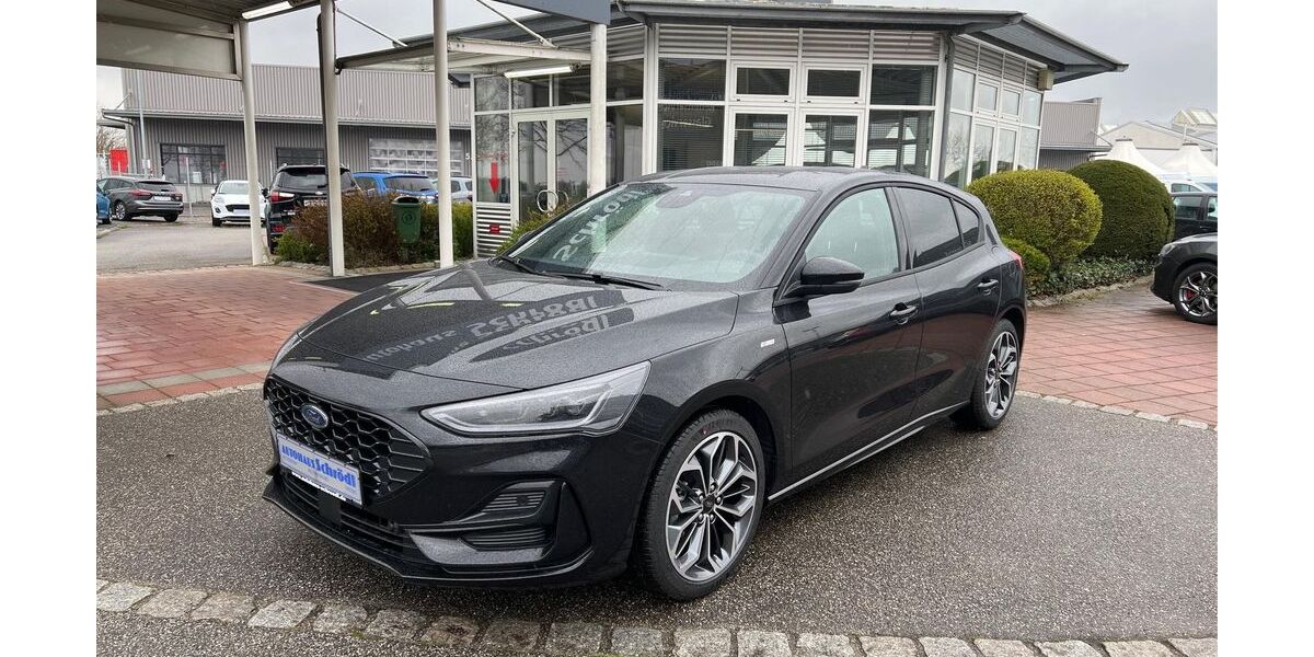 Ford Focus 10.000 km 25.990 &euro; Schönhofen und Neutraubling 93152