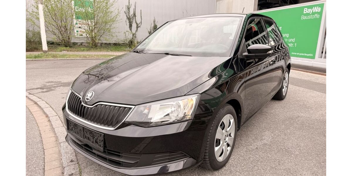 Skoda Fabia 100.000 km 6.990 &euro; Fürth 90763