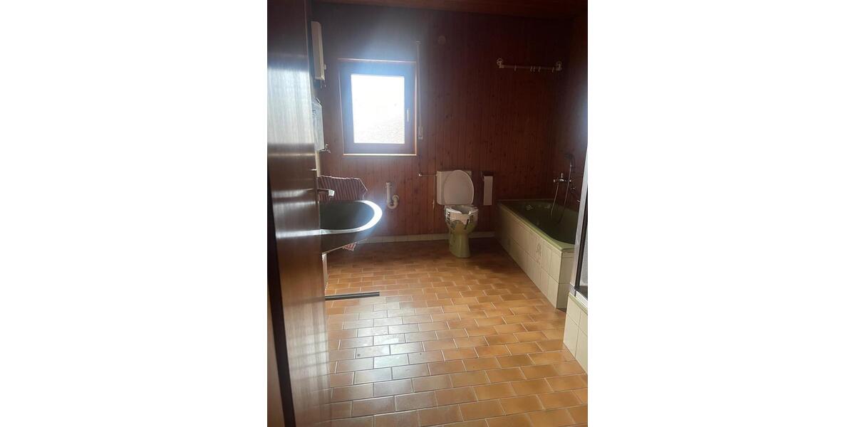 Bauernhaus, Landhaus Polch - 6 Zimmer, 120 m&sup2;, 158.000&euro; | Angebot:27156749