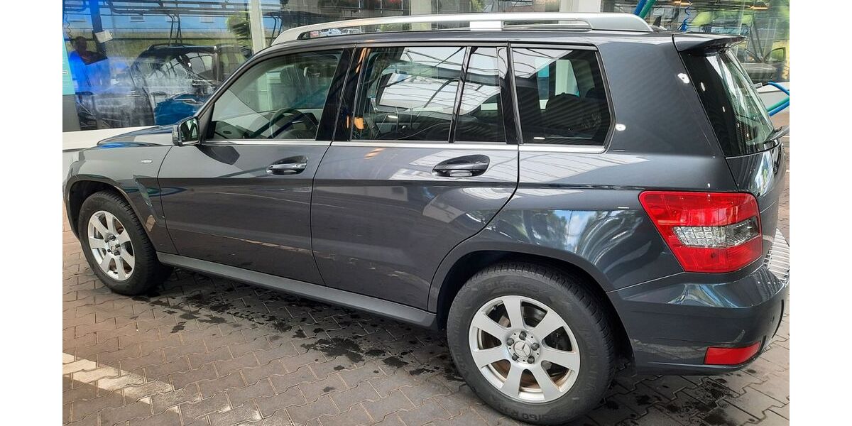 Mercedes-Benz 220 145.000 km 13.000 &euro; Freudenberg 92272