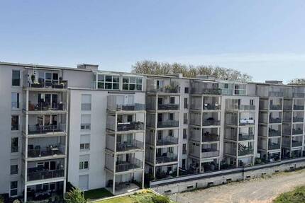 KL-Pfaffstraße: Neuwertige ETW m. 2 Zimmern, EBK, Bad, Balkon, TG-Stellplatz und Außenstellplatz