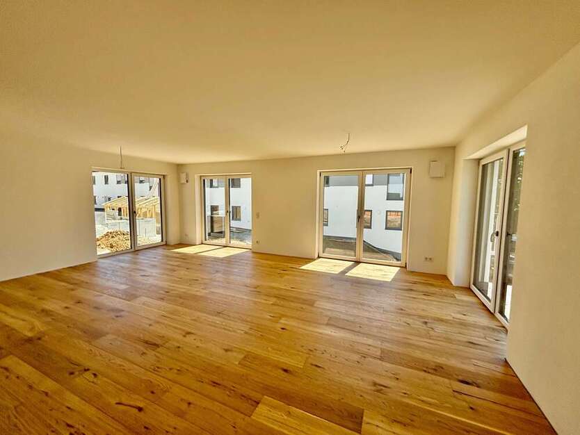 Haus zum Mieten in Passau 1.665 € 135 m²