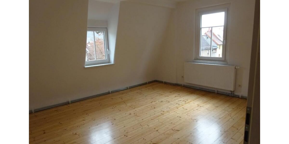 Einfamilienhaus Kahla - 6 Zimmer, 148 m&sup2;, 1.400&euro; | Angebot:26586311