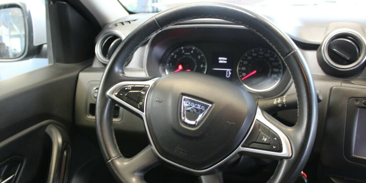 Dacia Duster SCe 115 2WD Prestige 98.743 km 10.980 &euro; Euskirchen 53881