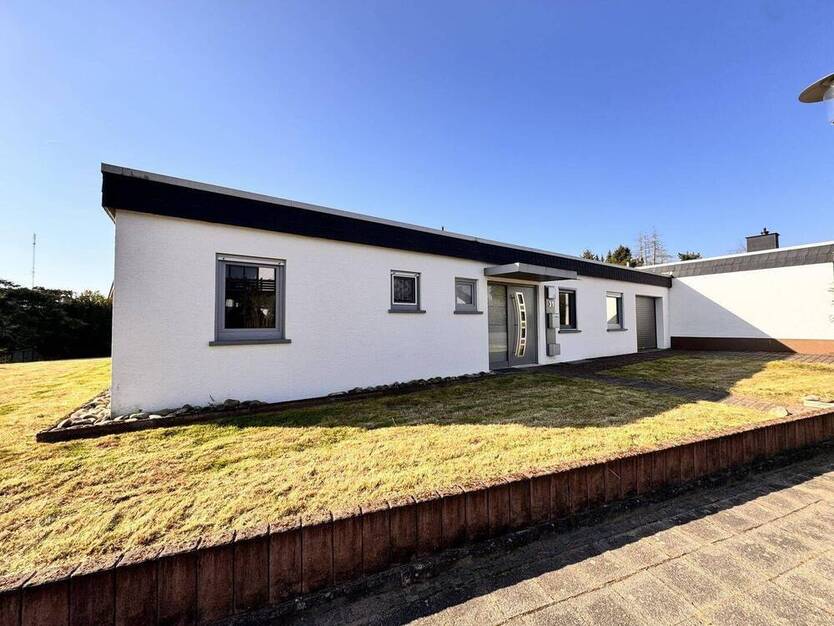 KL-Morlautern: Bungalow mit großer Garage auf Eigentumsgrundstück! Wohnen auf einer Ebene!