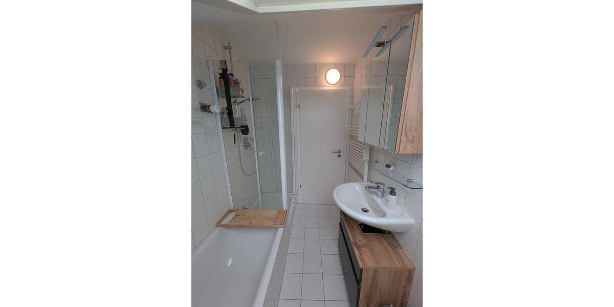 Etagenwohnung STUTTGART Sillenbuch - 3 Zimmer, 74 m&sup2;, 1.310&euro; | Angebot:26834107