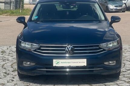 VW Passat Variant