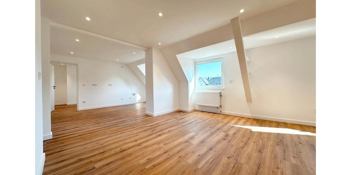 Etagenwohnung Siegen - 2 Zimmer, 60 m&sup2;, 216.000&euro; | Angebot:26425131