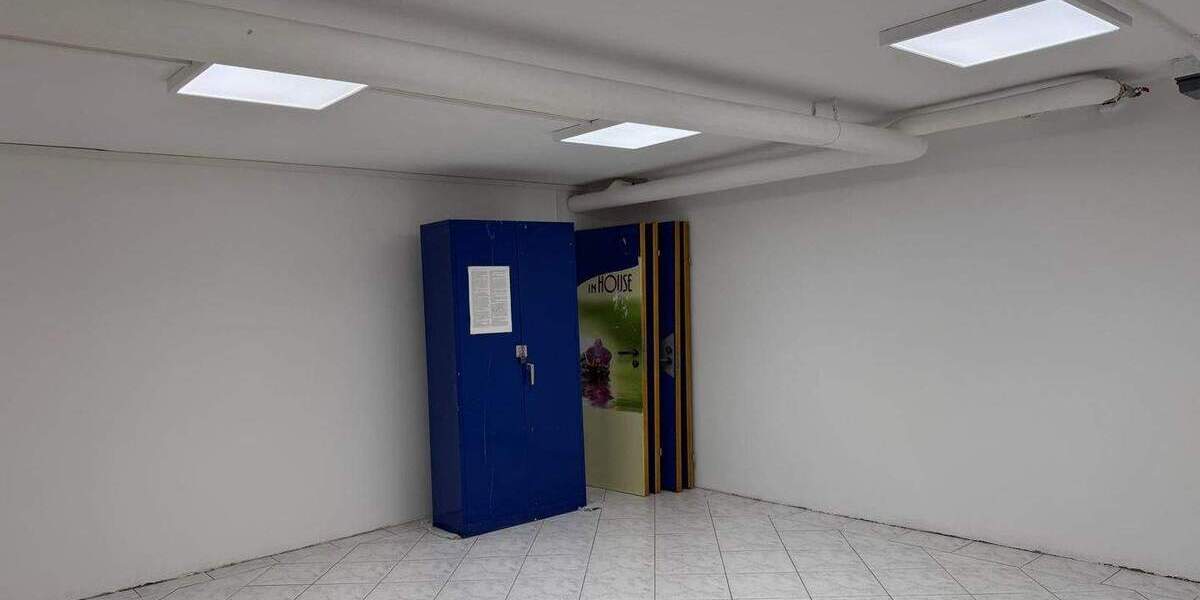 Gewerbeobjekt Singen (Hohentwiel) Singen - 4 Zimmer, 268.000&euro; | Angebot:25747355