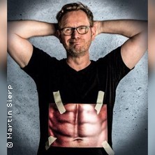 Martin Sierp - Knackig! Zumindest die Gelenke 10.04.2026 Turbinenhaus Naumburg