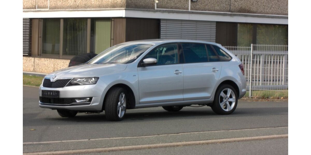 Peugeot 308 176.180 km 2.850 &euro; Frankenberg 35066