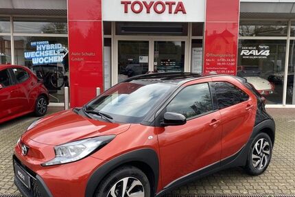 Toyota Aygo (X) 1.354 km 18.440 &euro; Ruhland 01945