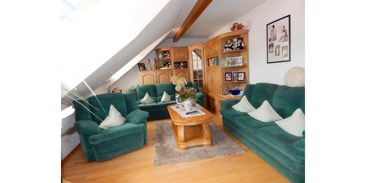 Einfamilienhaus Weiskirchen Rappweiler - 8 Zimmer, 244 m&sup2;, 299.000&euro; | Angebot:25801475