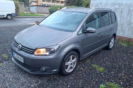 VW Touran 135.000 km 6.990 &euro; Stolberg 52223