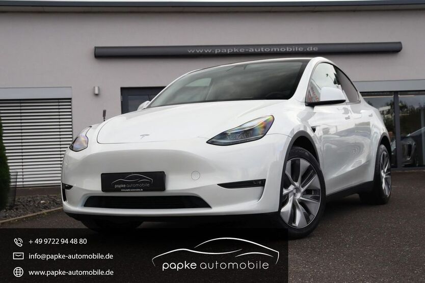 Tesla Model Y 72.000 km 31.895 € Werneck 97440