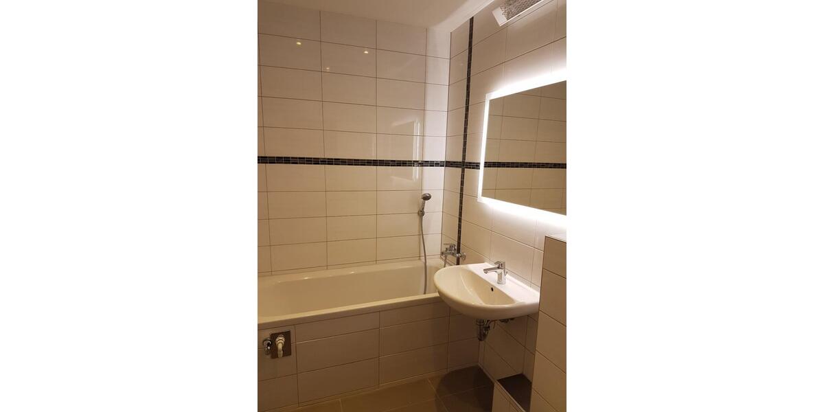 Etagenwohnung Gräfenhainichen - 3 Zimmer, 56 m&sup2;, 367&euro; | Angebot:24713395