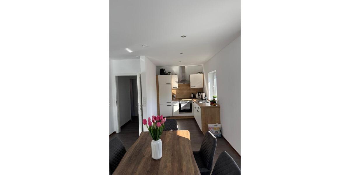 Etagenwohnung Rhauderfehn - 3 Zimmer, 84 m&sup2;, 600&euro; | Angebot:26429409